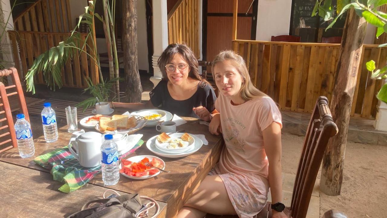 Ceylon Beach Haven Uppuveli Trincomalee Kültér fotó