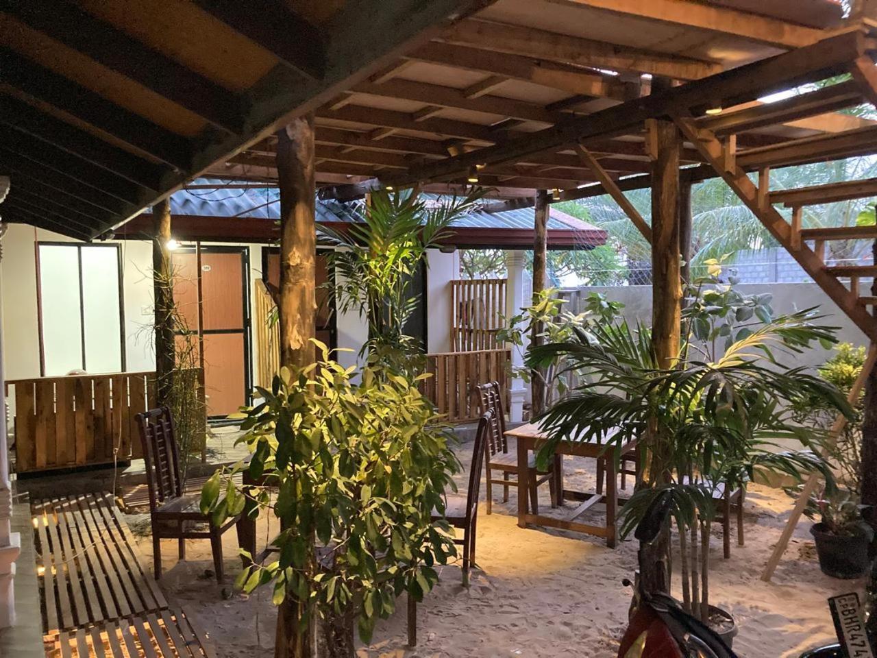 Ceylon Beach Haven Uppuveli Trincomalee Kültér fotó